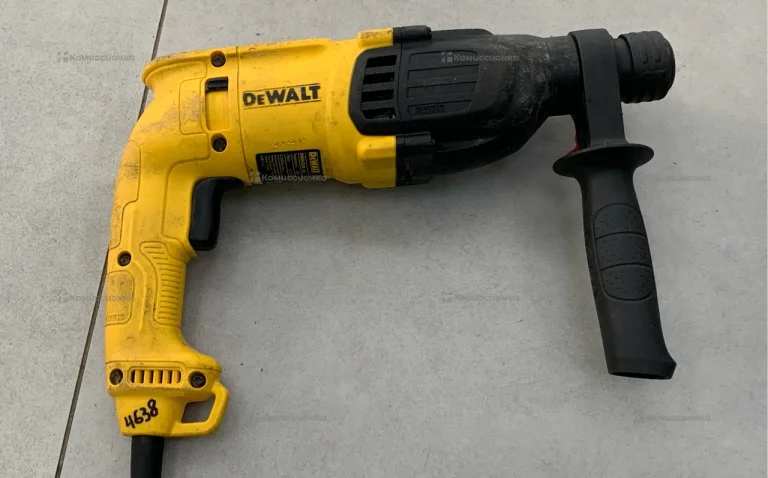 Перфоратор DeWALT DWH24K