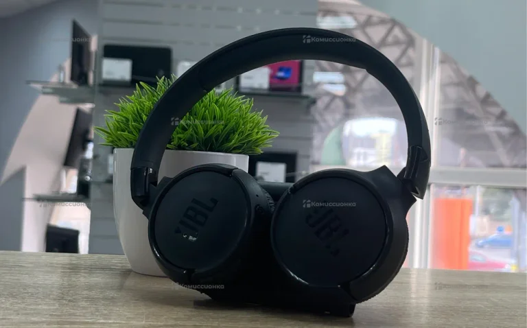 Наушники  JBL
