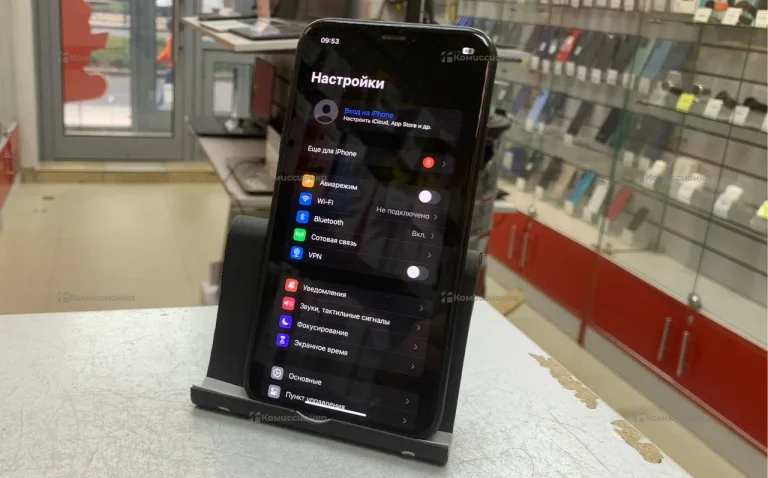 Apple iPhone XR 3/64 ГБ