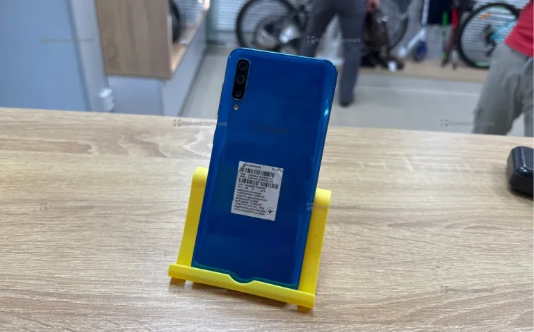 Samsung Galaxy A50 4/64Gb