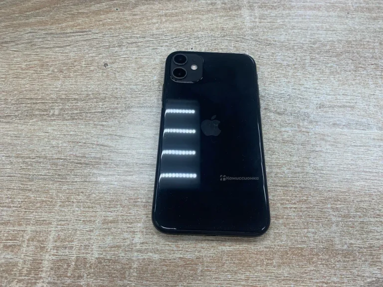 Apple iPhone 11 4/128 ГБ