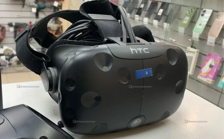 Очки виртуальной реальности HTC Vive