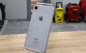 Apple IPhone XR 64 gb.