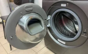 Стиральная машина  Samsung WW70R62LVSX