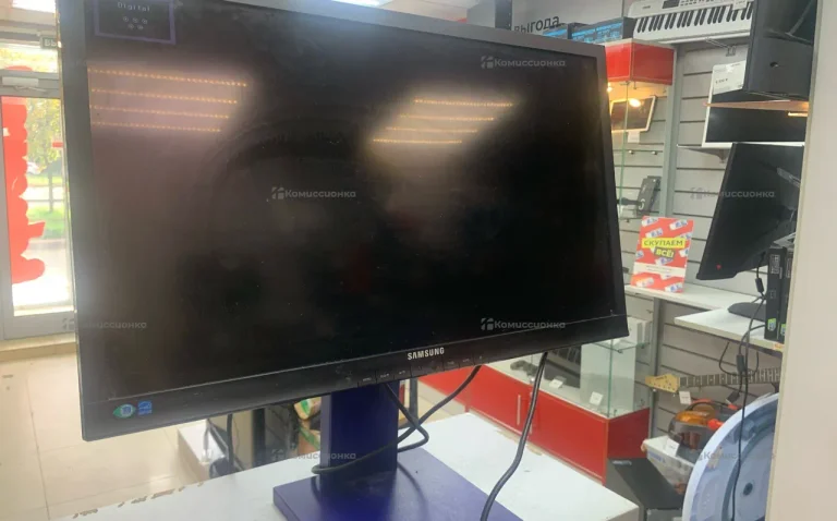 Монитор Samsung  SyncMaster SA650