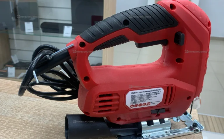 лобзик Dorn DJ-600