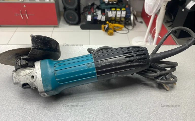 УШМ Makita 125mm GA5030R