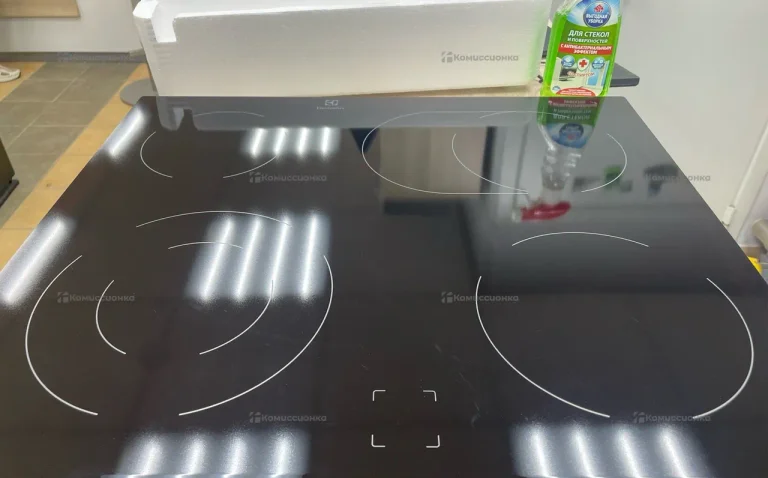 Варочная панель зависима Electrolux eha6046fok