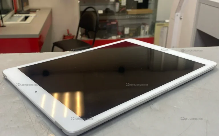 Планшет Apple ipad 8 32GB