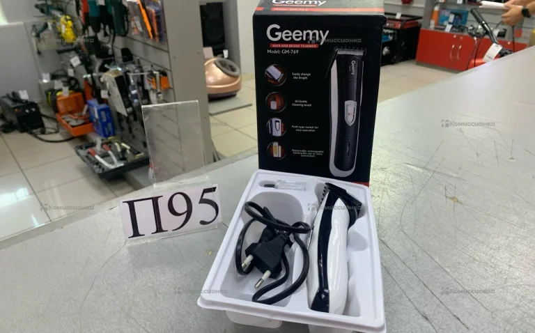 Машинка для стрижки Geemy GM-769