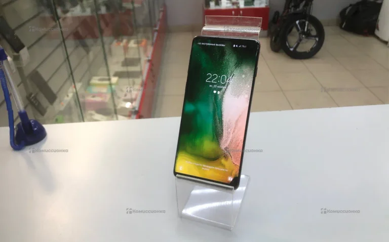 Samsung Galaxy S10 8/128 ГБ