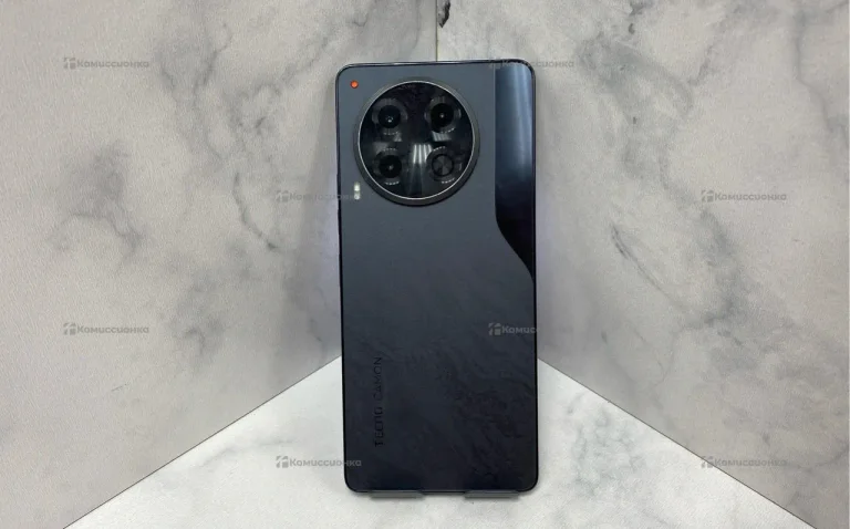 Tecno Camon 30 5G 8/256 ГБ