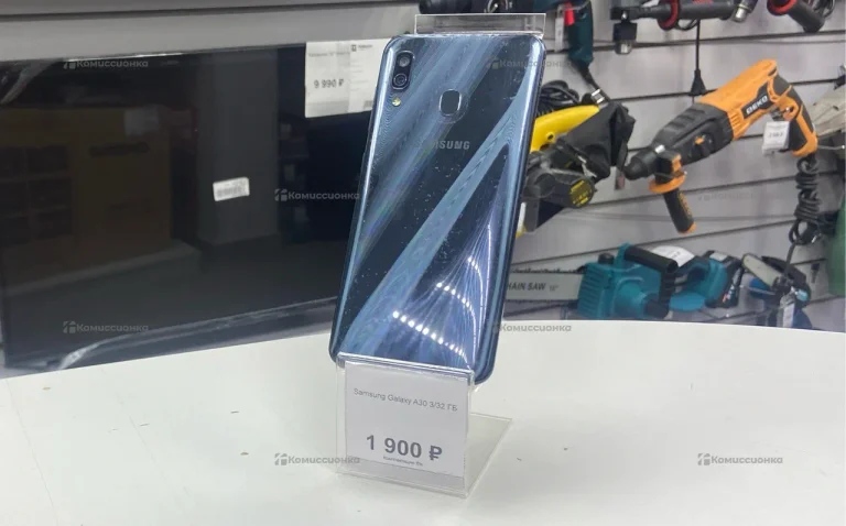 Samsung Galaxy A30 3/32 ГБ