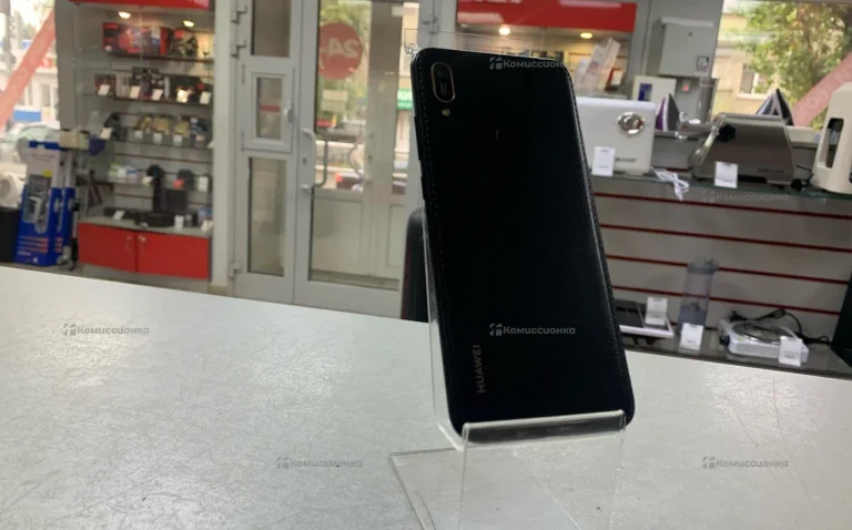 Huawei Y6 (2019) 2/32 ГБ