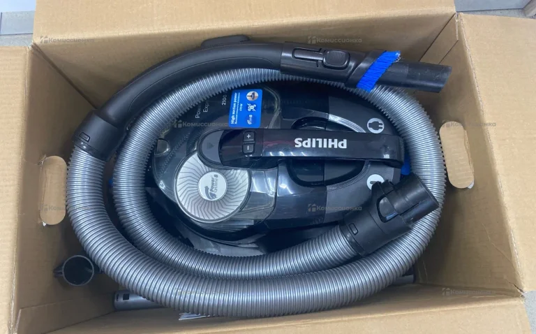 Пылесос  Philips FC9734