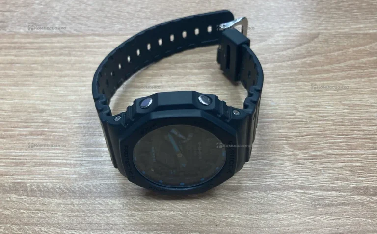 Часы  G-Shock GA-2100