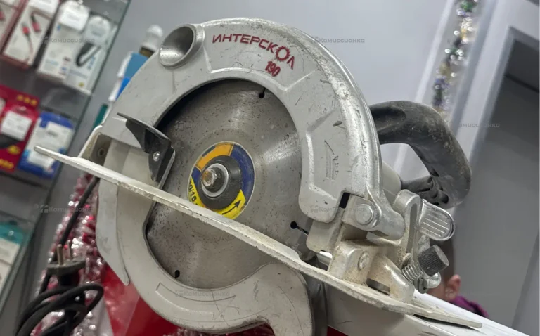 циркулярная пила Интерскол ДП-190/1600М