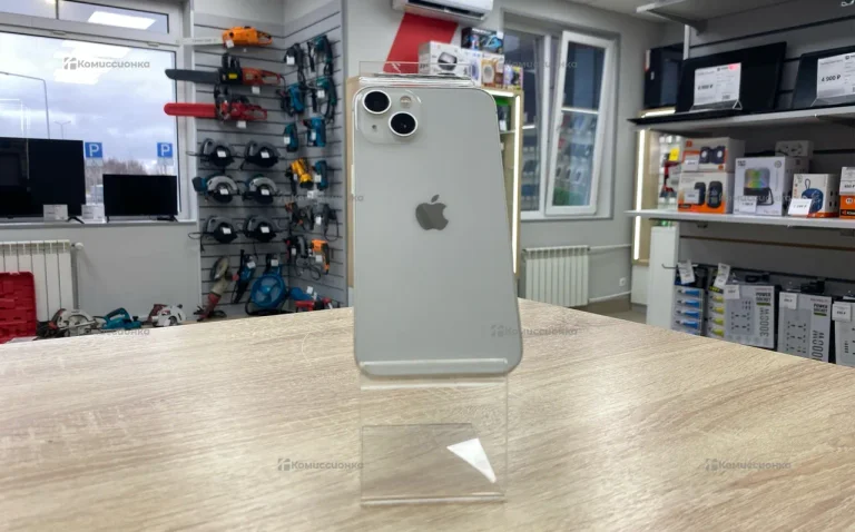 Apple iPhone 13 4/128 ГБ
