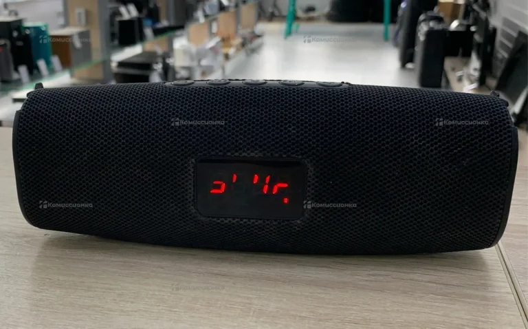 Колонка  JBL