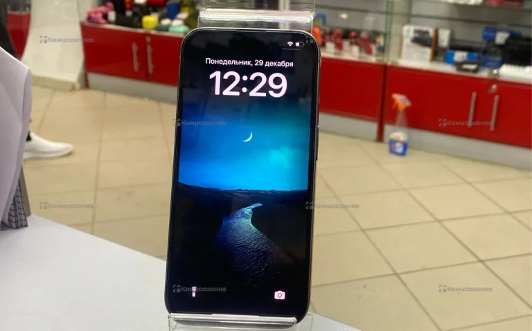 Apple iPhone 15 Pro 8/256 ГБ