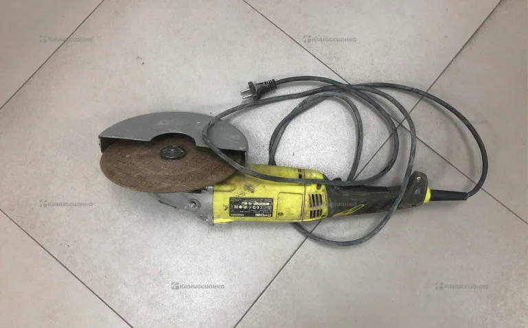 Уши Ryobi EAG2000RS