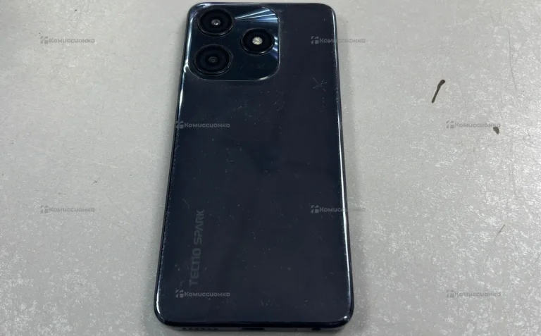 Tecno Spark 10C 4/64 ГБ