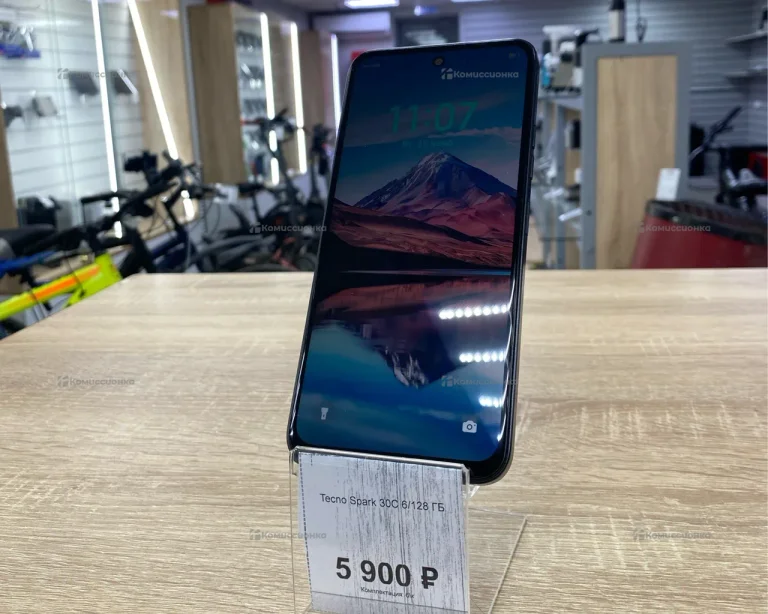 Tecno Spark 30C 6/128 ГБ