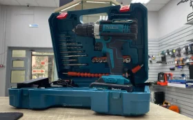 Шуруповерт макита DF331d