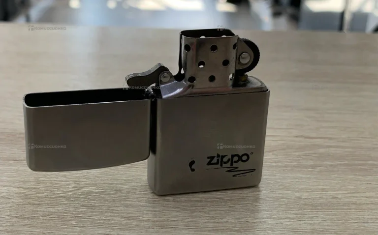Зажигалка Zippo