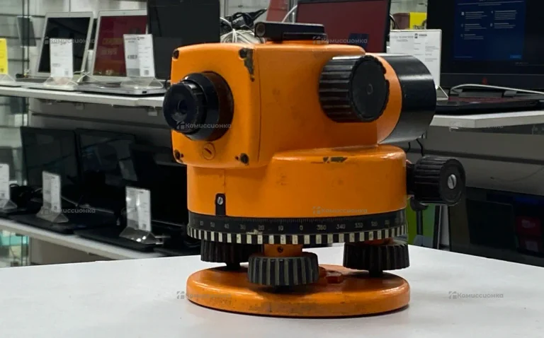 Оптический нивелир УОМЗ 3Н-3КЛ