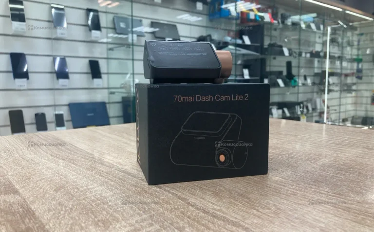 Видеокамера 70omai midrive d10