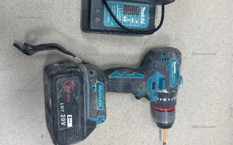 шуруповерт Makita 20v