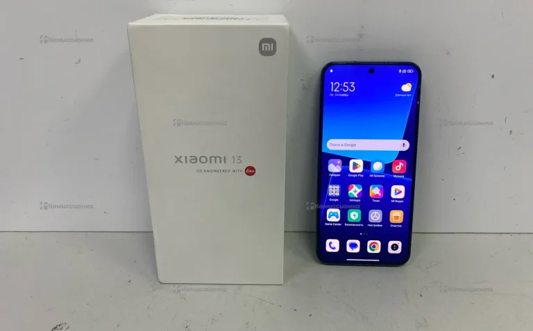 Xiaomi 13 8/256 ГБ