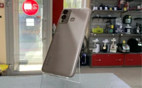 Infinix Hot 12 Play 4/64 ГБ