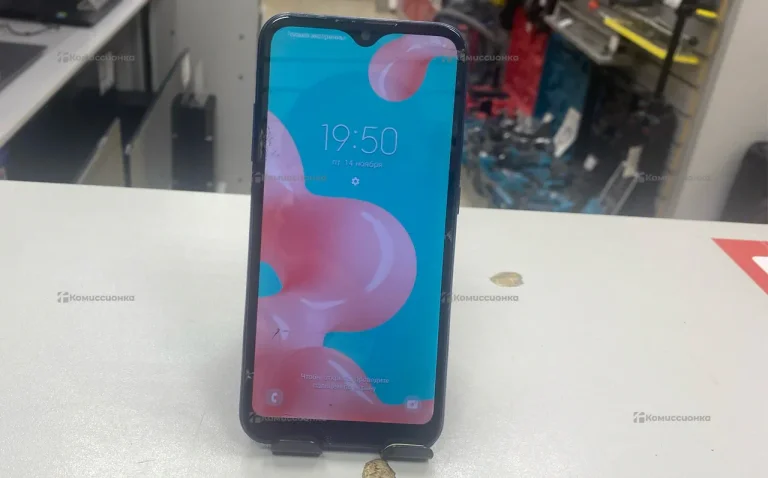 Samsung Galaxy A01 2/16 ГБ