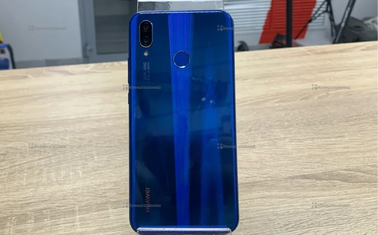Huawei P smart 4/64 ГБ