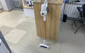 Пылесос  DelinghiT-EB109