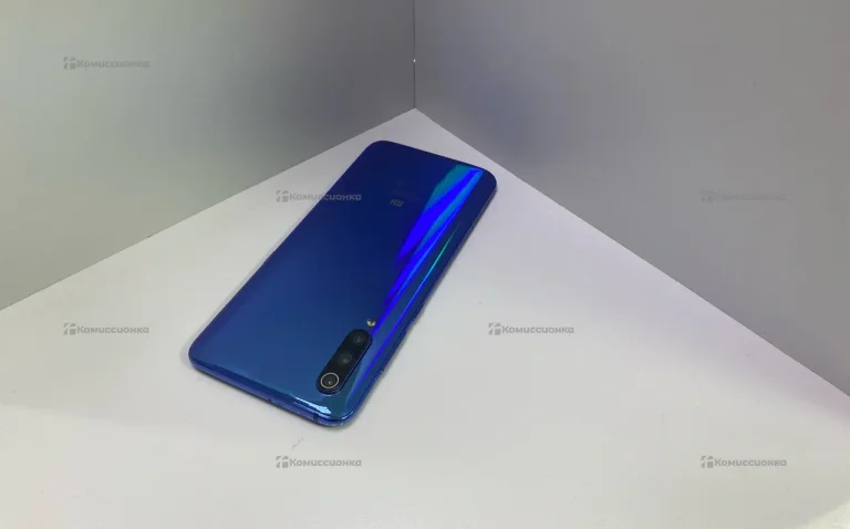 Xiaomi Mi 9 6/64 ГБ