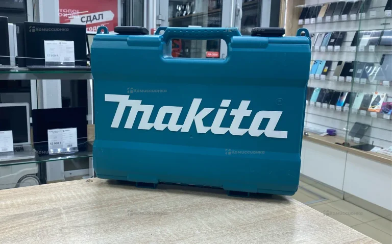 Аккумуляторная дрель-шуруповерт Makita DF333DWAE