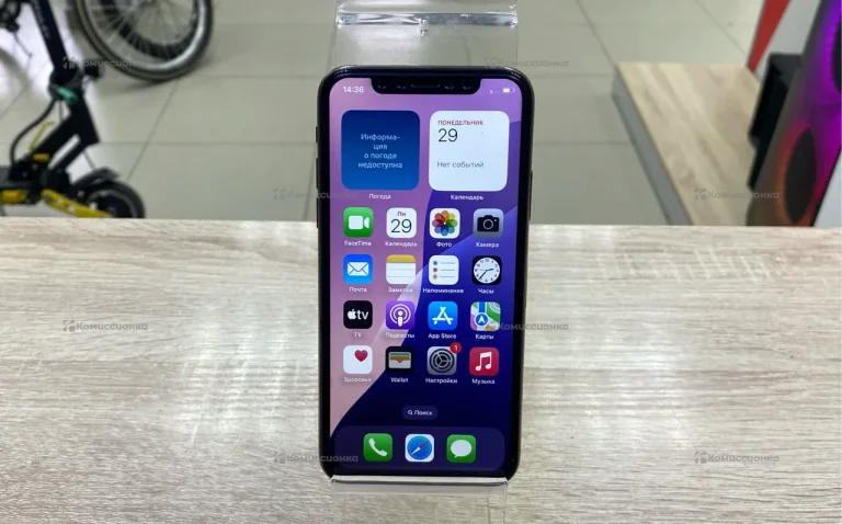 iPhone XS 4/64 ГБ