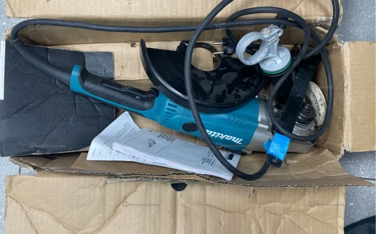 УШМ makita GA9020S