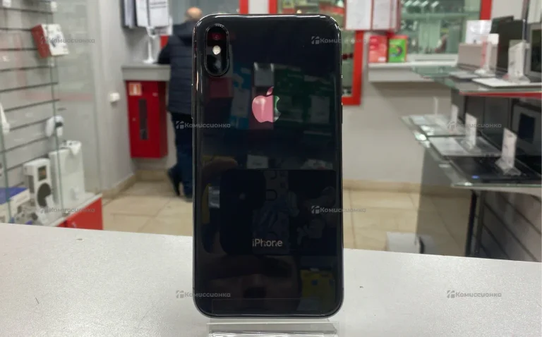 Apple iPhone X 3/256 ГБ