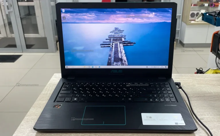 Ноутбук Asus F570Z