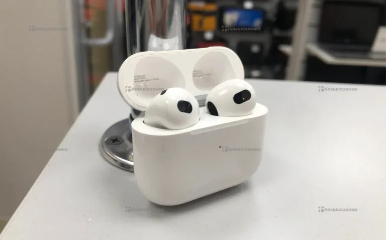 Наушники  белые