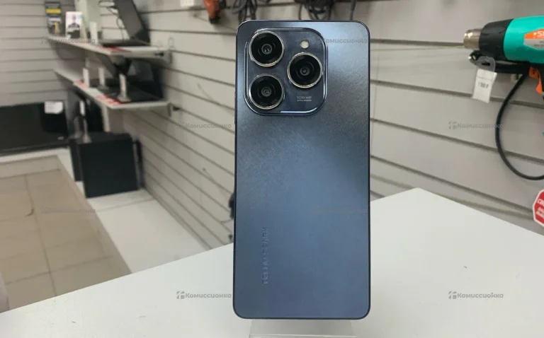 Tecno Spark 20 Pro 12/256 ГБ