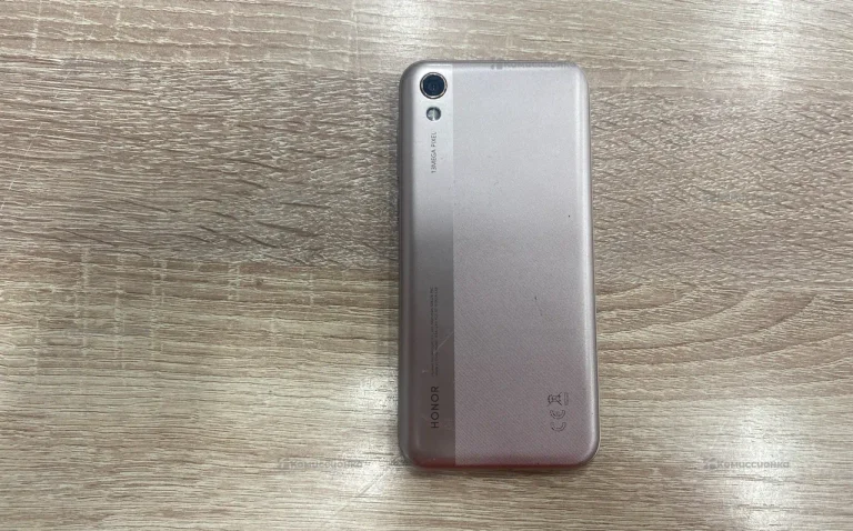 Honor 8S 2/32 ГБ
