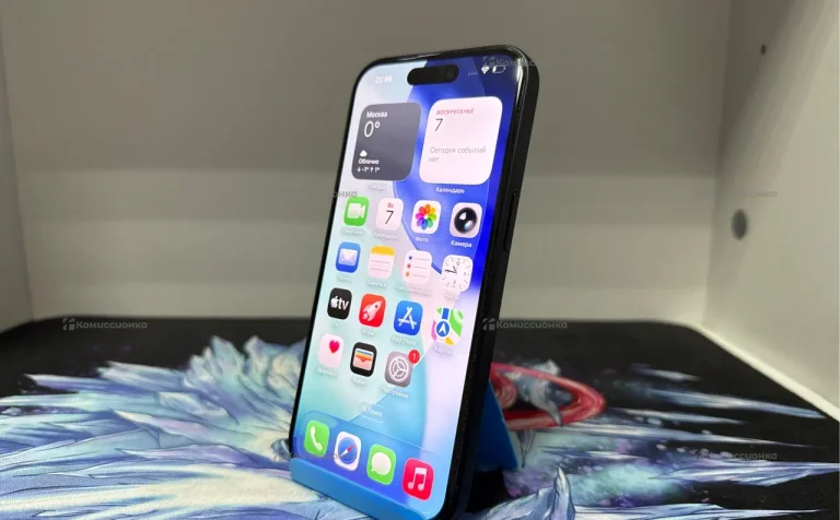 Apple iPhone 15 6/128 ГБ