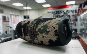 Колонка  JBL Charge 5