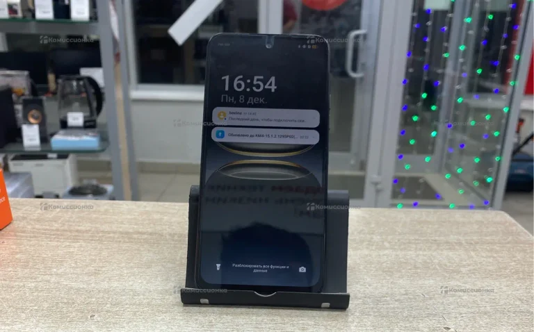 Tecno Spark Go 2 3/64 ГБ