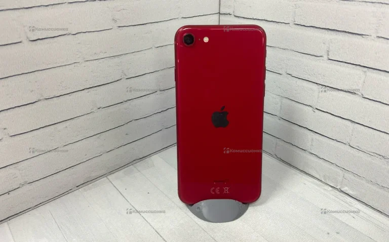Apple iPhone SE (2020) 3/64 ГБ